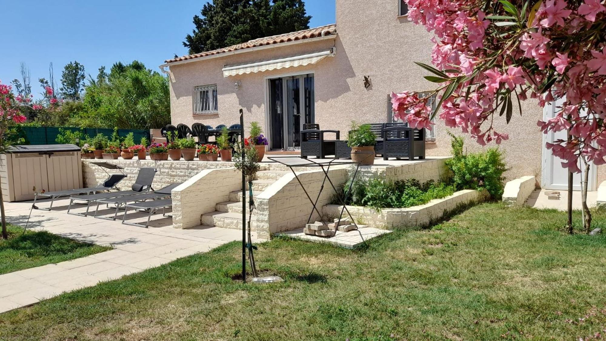 Villa Avec Plage A Pied Et Grande Piscine Sainte-Marie-la-Mer Eksteriør billede